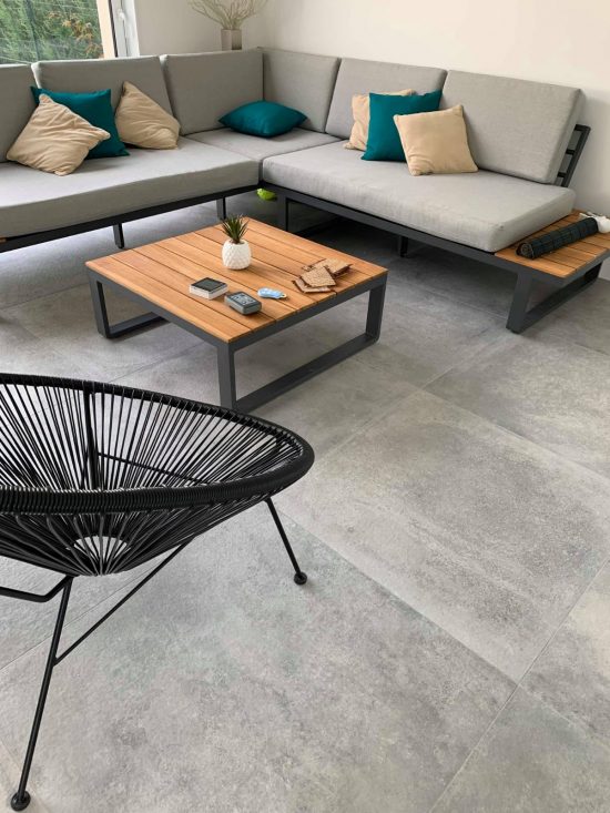 Overland Grigio - Carrelage extérieur qui reprend à la perfection le caractère d'une pierre naturelle