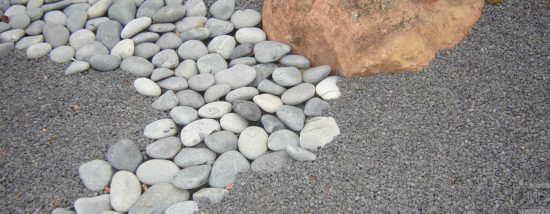 Beach Pebbles gris Granit - Galet de plage rond originaire des Philippines, de 3 à 15 cm